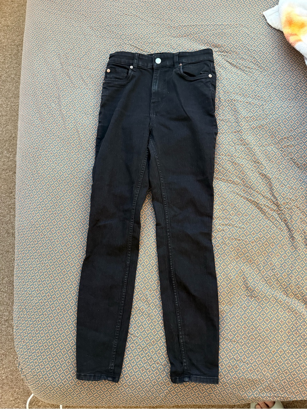 H&M Women’s High-Rise Black Skinny Jeans